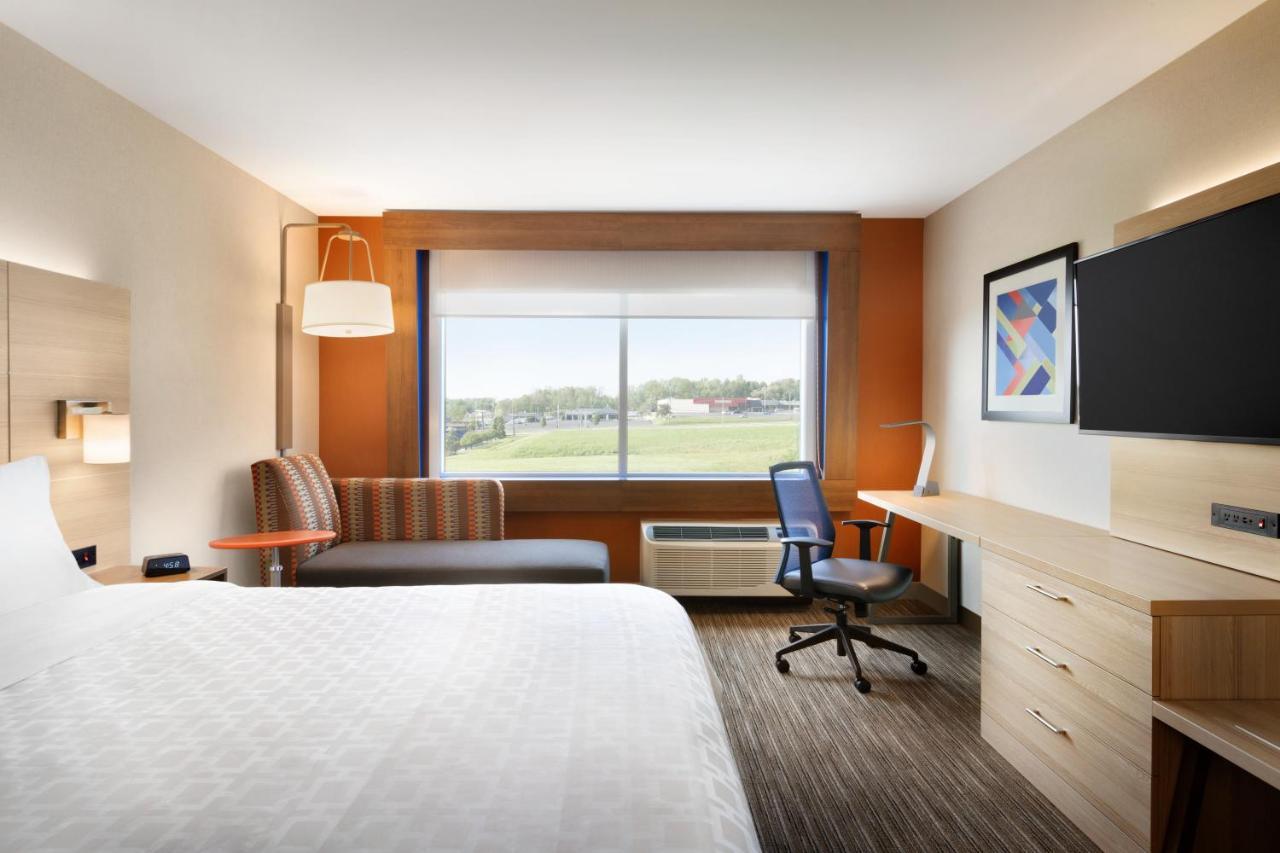 Holiday Inn Express & Suites Heath - Newark, An Ihg Hotel Екстер'єр фото